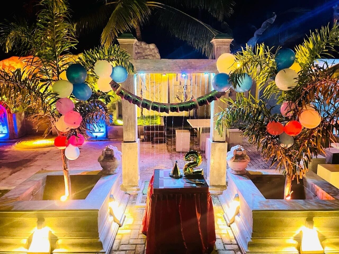 Food & Drinks 5, Ismattha hotel, N. Palatha East