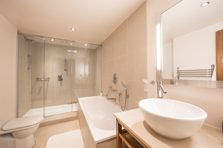 Bathroom 4, The Cavendish St.James, London
