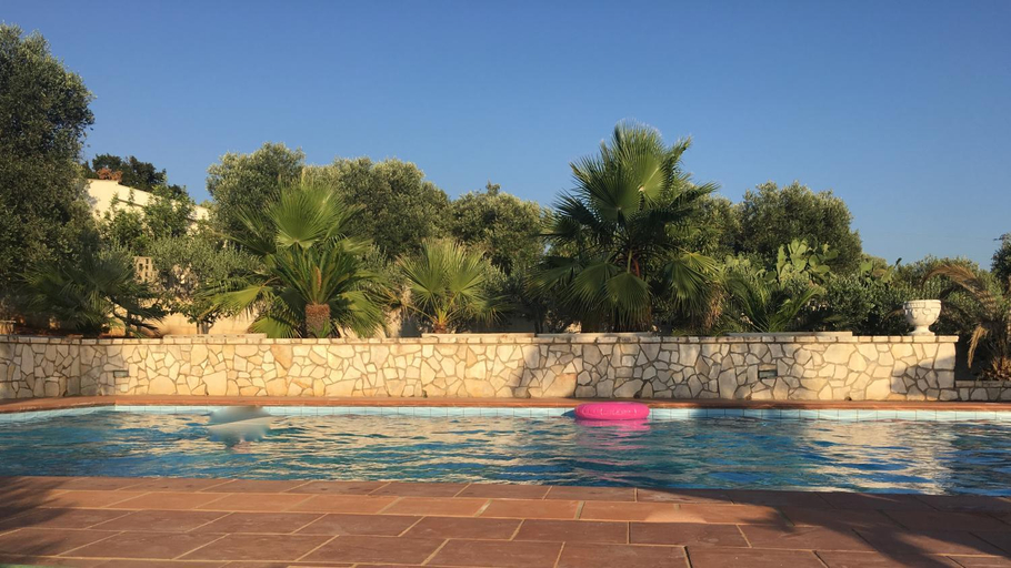 Others 4, Villa Venza, Brindisi