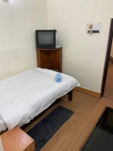 Bedroom 3, Hotel Mayur, Puruliya