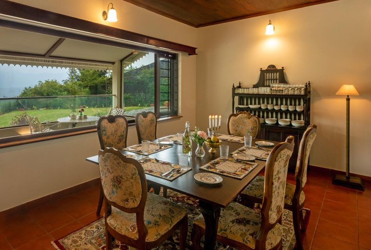 Food & Drinks 2, Emerald by Nature Resorts and Stays, The Nilgiris