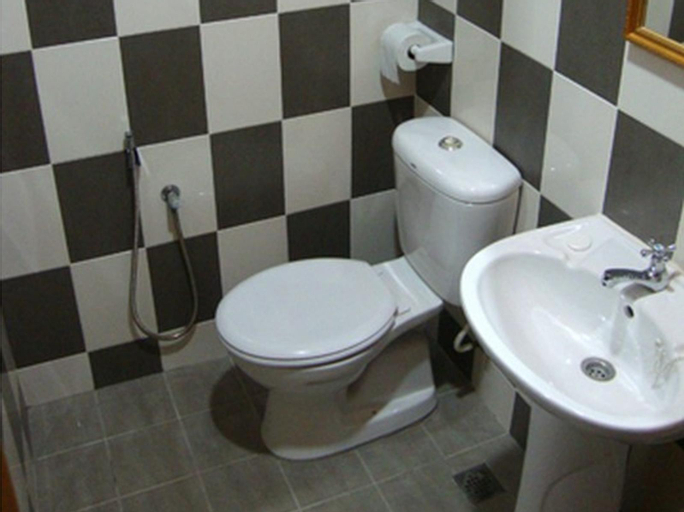 Bathroom 1