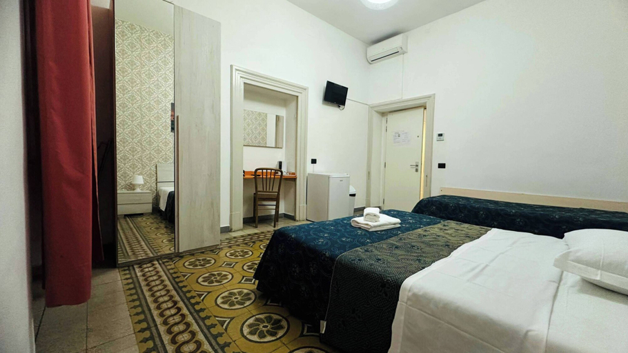 Bedroom 3, Anas Prime Place, Rome