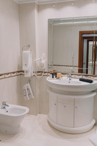 Bathroom 4, My Way Hotel Events, West Greece