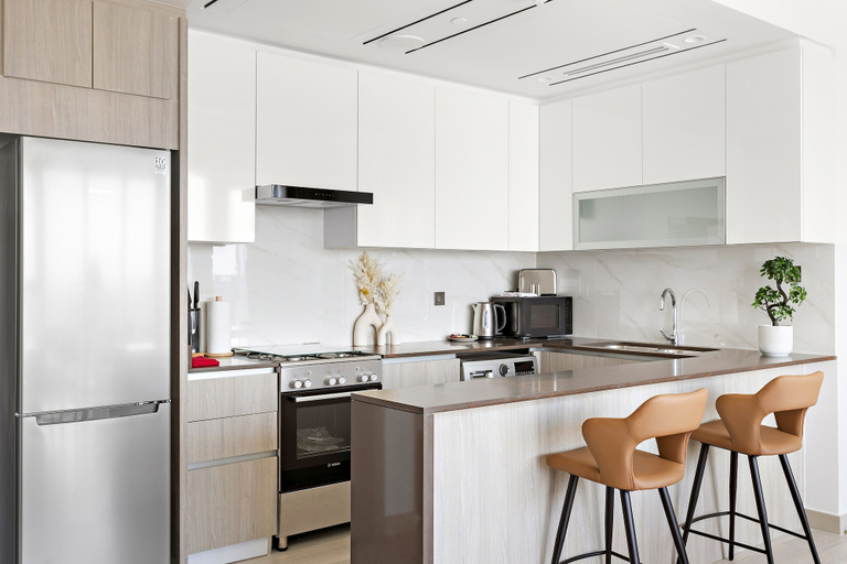 Room 5, Stunning One-bedroom Apartment in Me Do Re in JLT, Dubai