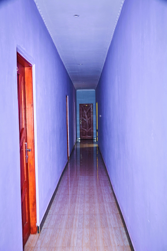 Public Area 3, Safari Park House, Arusha Urban