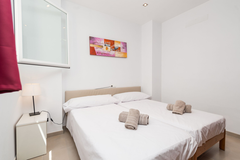 Room 3, Moll 3 in Cala Bona With 2 Bedrooms and 2 Bathrooms, Baleares
