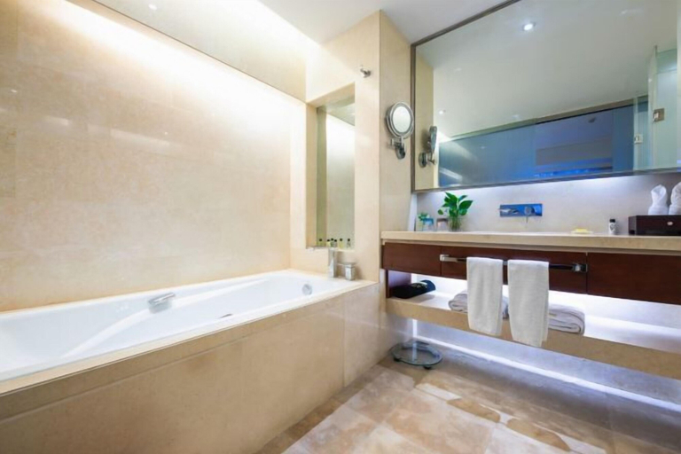 Bathroom 13