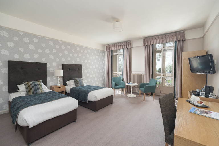 Bedroom 3, The Grand Atlantic Hotel, North Somerset