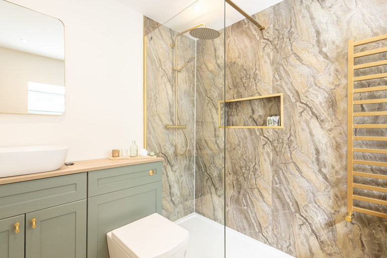 Bathroom 4, Host Stay Rigg Farm Cottage, North Yorkshire