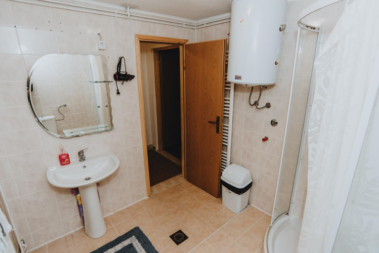 Bathroom 2, Apartments Kiki Vlasic, Central Bosnia