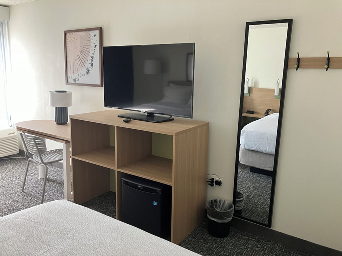 Bedroom 3, Spark by Hilton Clarks Summit, Lackawanna
