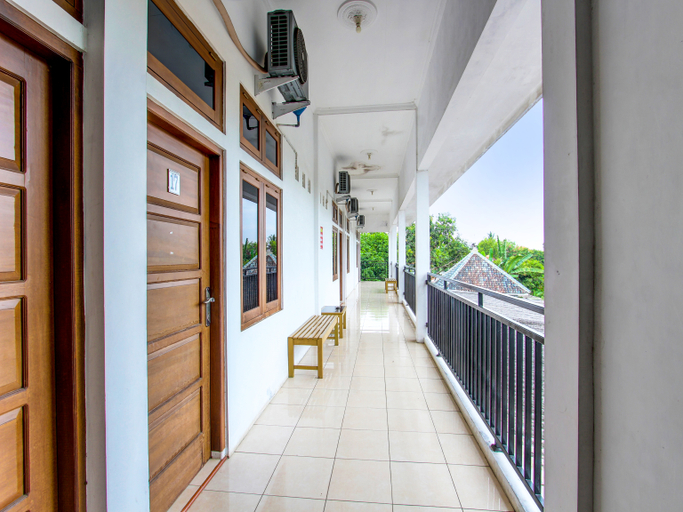 Public Area 3, Oyo 91748 Wisma Pkpri Purworejo, Surabaya