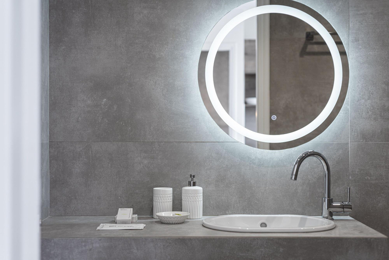 Bathroom 4, Athenian Spirit, Attica