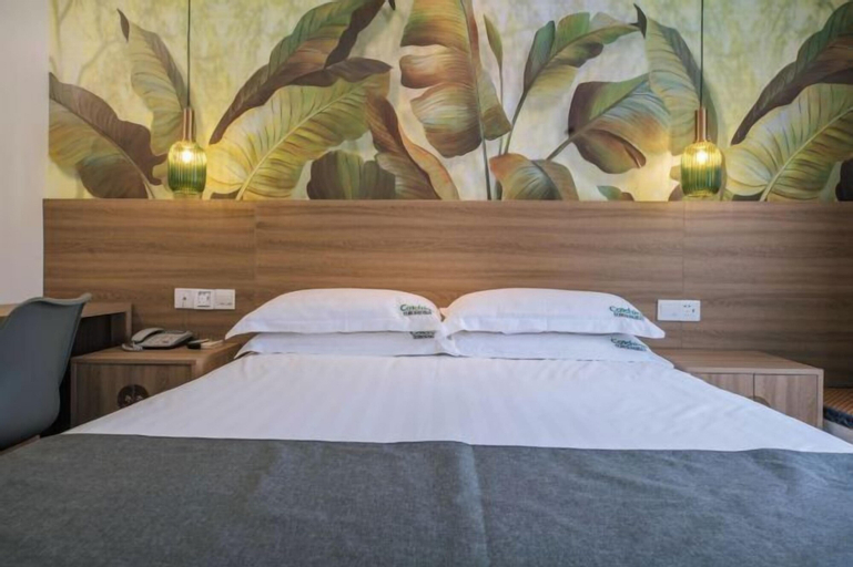 Bedroom 14