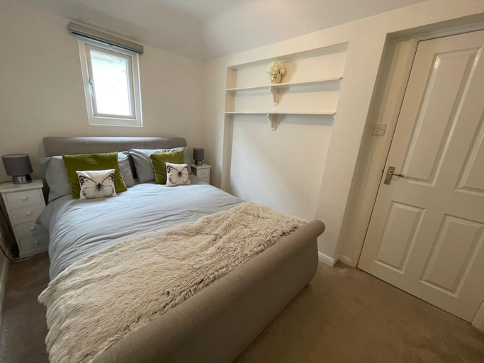 Room 4, Exquisite Beachfront Residence With Luxurious Interiors The Cozy Clam Pevensey Bay, East Sussex