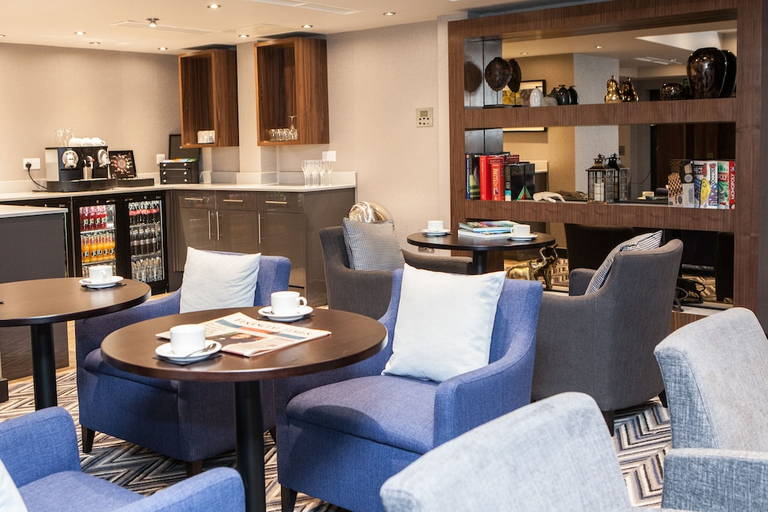 Food & Drinks 2, Elite Venue Selection Felbridge - Gatwick, Surrey