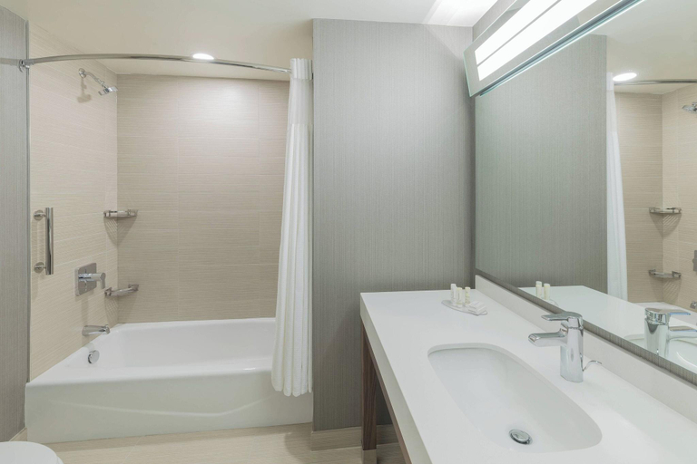 Bathroom 5, Residence Inn by Marriott Halifax Dartmouth, Halifax