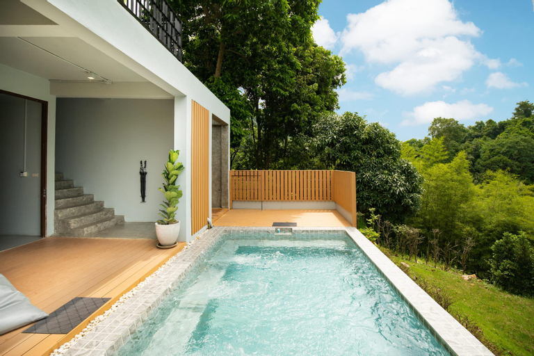 Swimming Pool 3