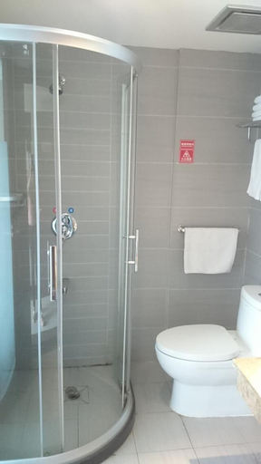Bathroom 3, Tai Chi Hotel, Shiyan