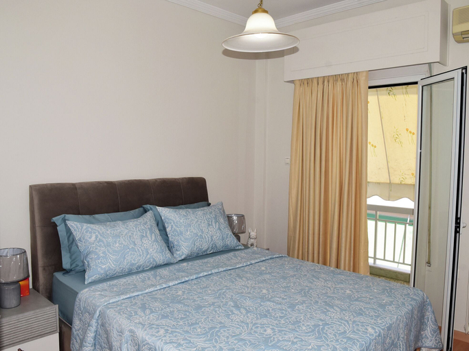 Bedroom 2, Apartment with Stunning Views - Sleeps 3 & Parking, Attica