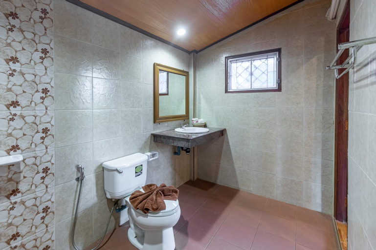 Bathroom 3