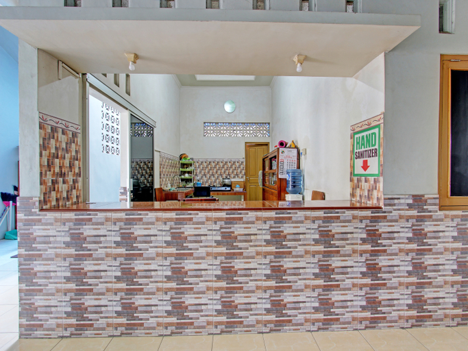 Public Area 4, Oyo 91748 Wisma Pkpri Purworejo, Surabaya