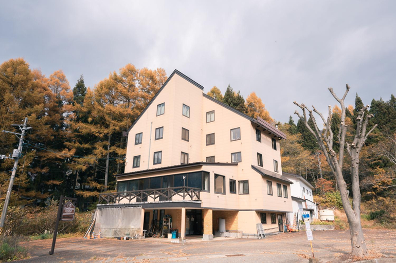 Others 5, Toyoshima Lodge, near Asagaikamimae Bus Stop, Minamiuonuma