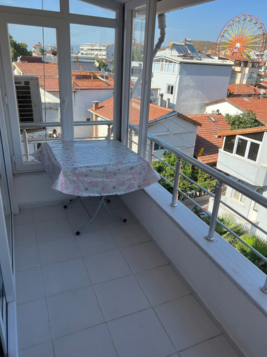 Others 5, Ergüven Motel, Marmara