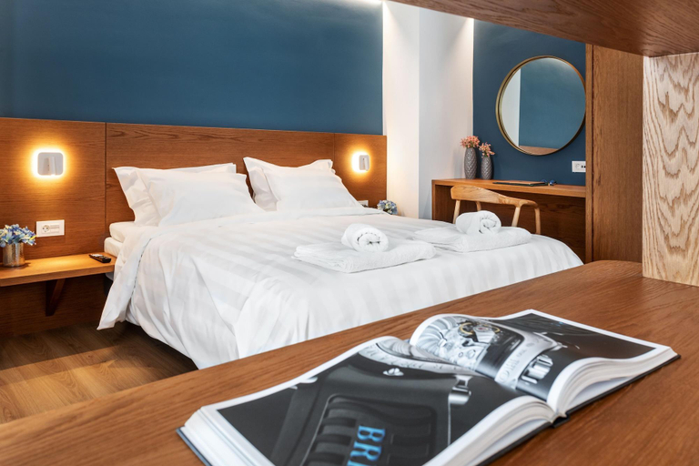 Bedroom 4, DAYS City Suites, West Greece