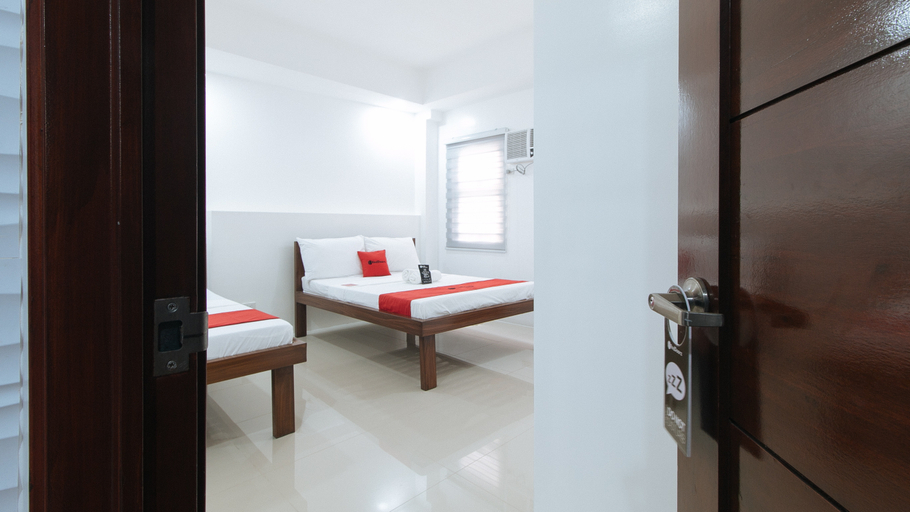 Bedroom 3, Reddoorz Plus @ D'builders Poblacion - Bgc, Taguig
