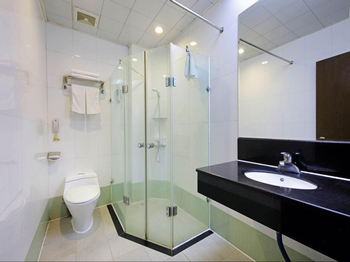 Bathroom 5
