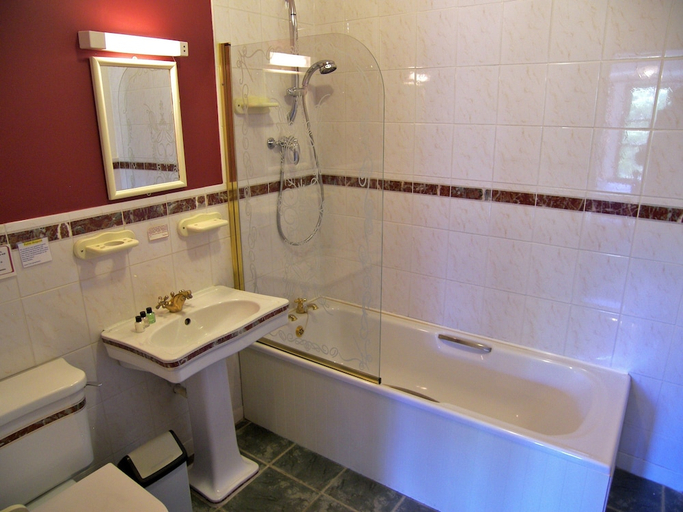 Bathroom 3, Rosemount Hotel, Perthshire and Kinross