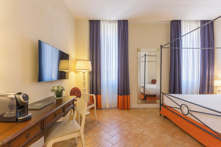 Bedroom 2, Donna Camilla Savelli – VRetreats, Rome