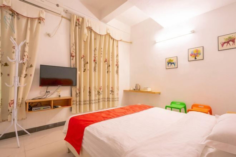 Bedroom 13
