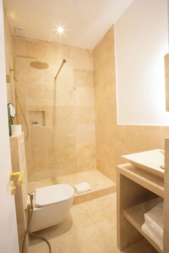 Bathroom 4, Aparthotel Quartier Libre Madeleine, Paris