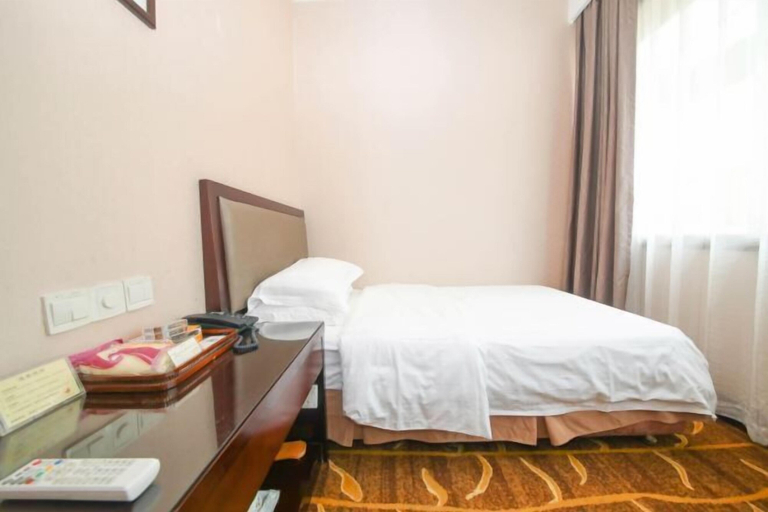 Bedroom 3, Jinchang Hotel, Shaoxing