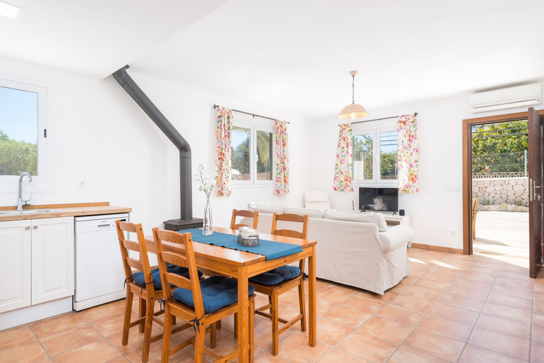 Room 5, Las Estrellas in Cala Llombards, Baleares