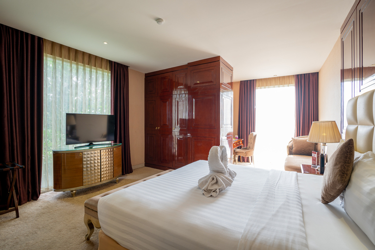 Bedroom 16