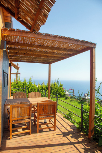 Front of property, Mesibu Bungalow, Alanya