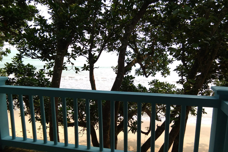 Exterior & Views, Kondominium Pantai Pasir Putih Carita, Serang