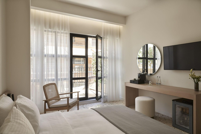 Bedroom 4, Vasi, Attica