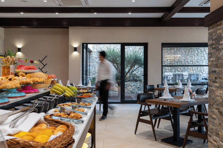 Buffet 4, Burchmulla Resort & Chalets, Bo'stonliq