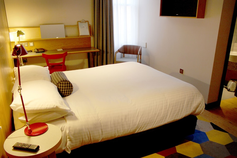 Bedroom 3, Cairn Hotel Newcastle, Newcastle upon Tyne