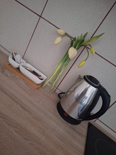 Others 5, Summer Apartment , 4 rooms, sea view with jacuzzi, Podstrana
