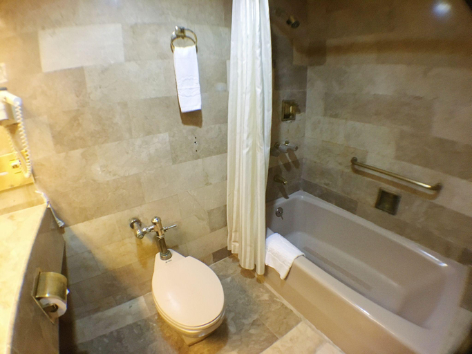 Bathroom 6