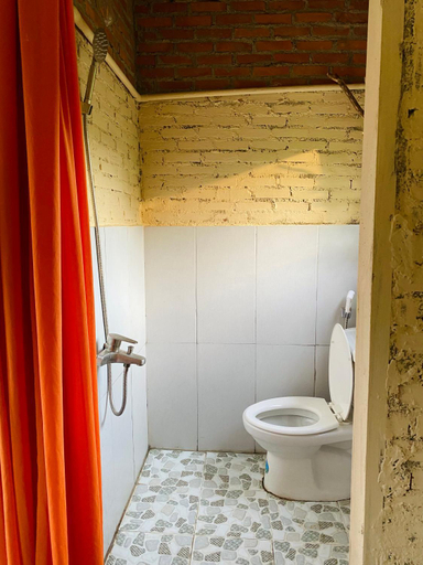 Bathroom, Moc Lan’s House, Đam Rông