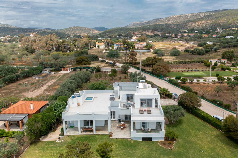 Exterior view 3, Legrena Beach House, Attica
