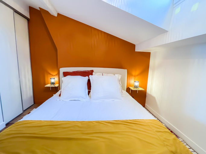 Others 3, Appartements Climatises en Hyper Centre, Gironde
