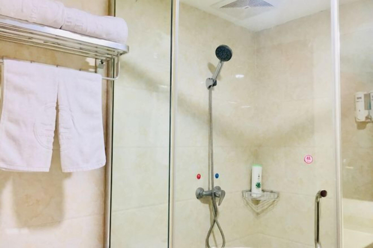 Bathroom 2, Ruyi Hotel (Nantong Liuping Road), Nantong